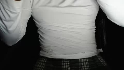 im_dave21 online show from April 22, 9:36 am