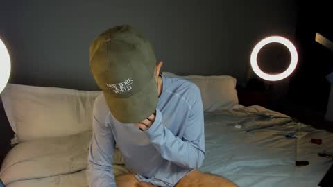 Paul online show from October 9, 1:21 am