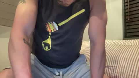 ImAMouthful online show from April 18, 11:48 pm