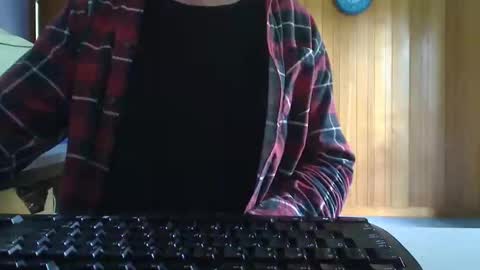 Aussie Guy online show from May 26, 3:24 am
