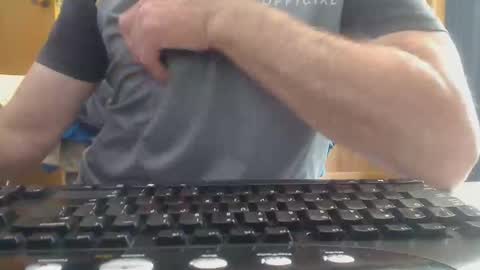 Aussie Guy online show from February 3, 12:30 am