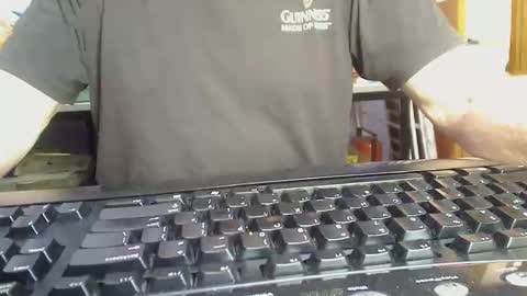 Snapshot of imaussiechris chatting on January 12, 11:47 pm Aussie Guy online show from January 12, 11:47 pm