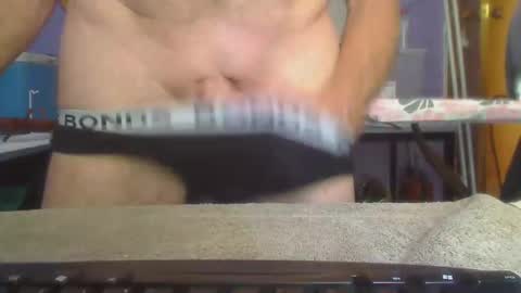 Snapshot of imaussiechris chatting on February 25, 2:03 am Aussie Guy online show from February 25, 2:03 am