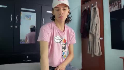 Snapshot of imcoltonalvin chatting on October 17, 11:09 pm Colton Alvin Independent model online show from October 17, 11:09 pm