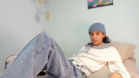 Snapshot of imcoltonalvin chatting on January 25, 1:10 am Colton Alvin Independent model online show from January 25, 1:10 am
