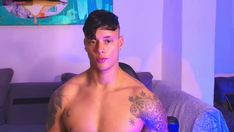 Snapshot of imconor chatting on September 30, 11:52 pm imconor online show from September 30, 11:52 pm