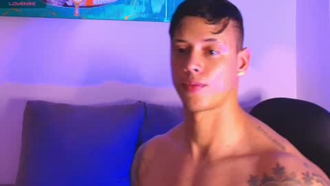 Snapshot of imconor chatting on September 25, 11:57 pm imconor online show from September 25, 11:57 pm