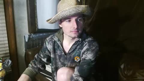 imfeelingverynaughty online show from February 3, 10:59 pm