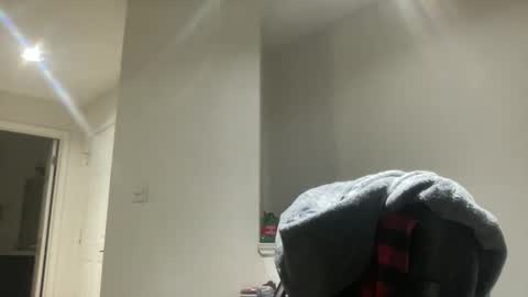 imightgetnaked online show from October 31, 5:42 am