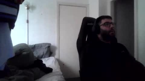 imstillfish online show from November 3, 10:52 am