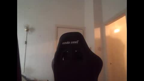 Snapshot of imstillfish chatting on September 29, 12:24 pm imstillfish online show from September 29, 12:24 pm