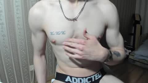 Snapshot of incredibleguy1 chatting on January 1, 7:53 pm IncredibleGuy online show from January 1, 7:53 pm