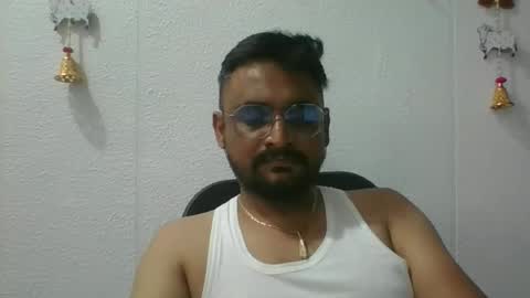 Indian lover online show from October 24, 6:48 am