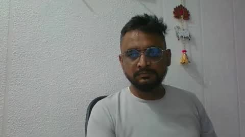 Indian lover online show from November 4, 6:03 am