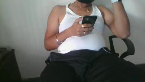 Indian lover online show from February 6, 9:11 am