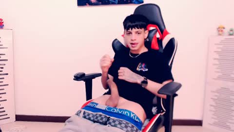 matias online show from April 30, 8:57 pm