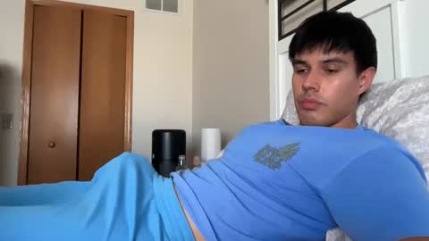 Lucas online show from December 2, 6:33 pm