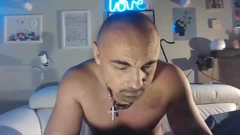 Snapshot of insaneman0502 chatting on January 26, 10:57 pm insaneman0502 online show from January 26, 10:57 pm