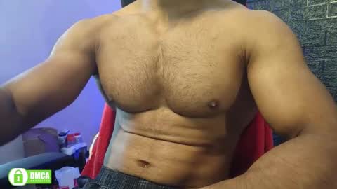 Miles online show from November 25, 6:48 am