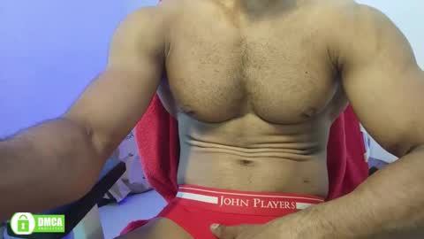 Snapshot of insanestud_miles chatting on September 25, 9:19 am Miles online show from September 25, 9:19 am