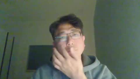 insuclee197641 online show from April 25, 12:30 pm