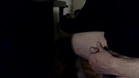 Irishdude2483 online show from December 19, 6:12 am