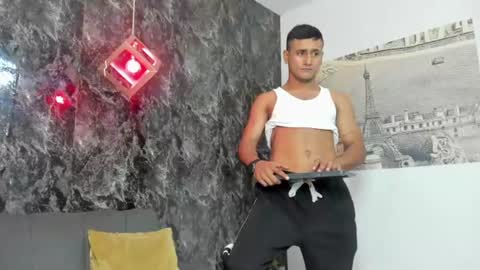 Iron king online show from July 11, 1:24 pm