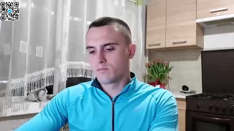 Anton online show from April 11, 8:01 pm