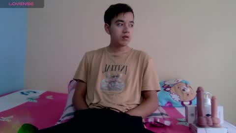 irondante01 online show from April 10, 12:12 pm