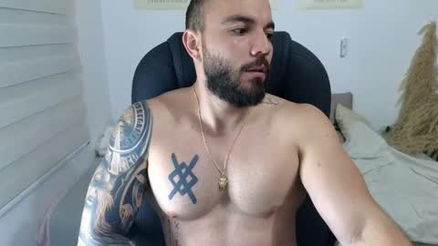 Isaac carter online show from January 8, 11:15 am