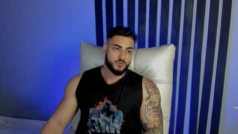 Isaac online show from November 23, 9:15 pm