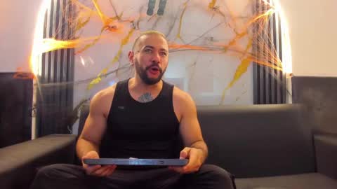 isaac_franko online show from October 20, 9:30 pm