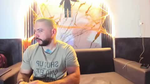 isaac_franko online show from October 26, 9:28 pm