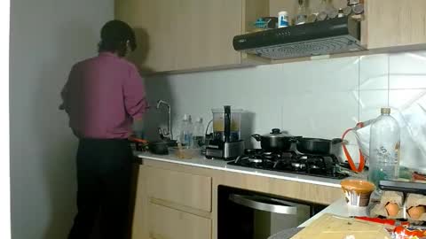 Isidro online show from November 20, 3:50 am