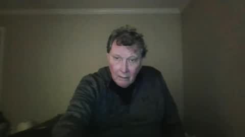 island625103 online show from March 16, 11:19 pm