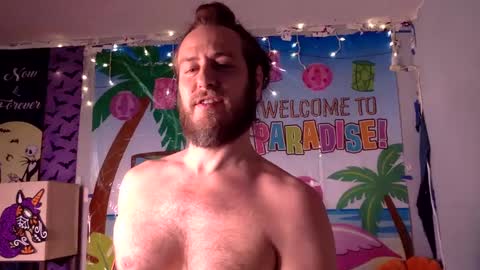 Snapshot of islanddudehawaii chatting on September 17, 11:17 pm IslandDudeHawaii online show from September 17, 11:17 pm