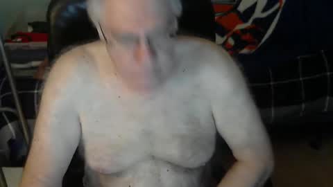 islesman22 online show from October 9, 9:36 am