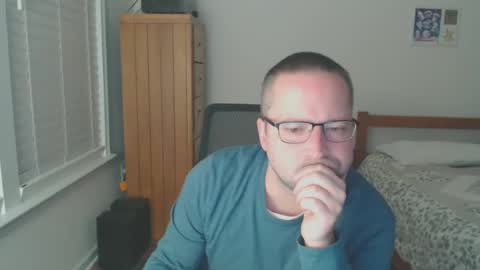 isthisfun24 online show from January 4, 12:05 pm