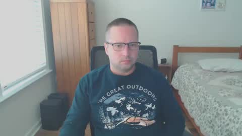 isthisfun24 online show from January 17, 9:10 pm