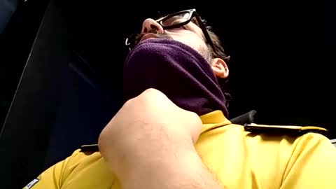 italianbigboy93 online show from October 13, 7:03 am