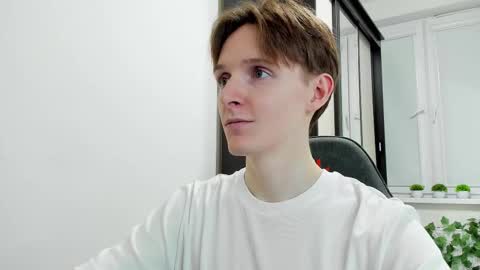 Ethan online show from March 13, 5:52 pm