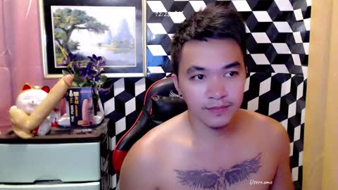 its_mecutepj online show from March 1, 4:28 pm