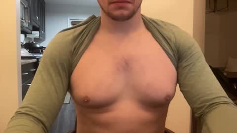 itznene online show from December 13, 11:22 pm