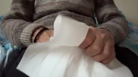 Snapshot of iuuuf2 chatting on January 25, 3:30 pm Iuuuf2 or Samel online show from January 25, 3:30 pm