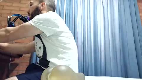 iwanturarse online show from March 21, 5:50 pm