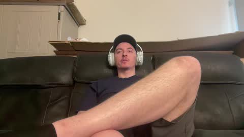 iwantyounow42069 online show from March 30, 10:00 pm