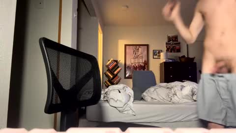 iwillexplodeeverywhere online show from February 5, 9:25 am