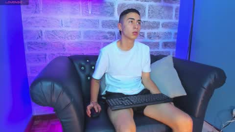 IZAEL online show from November 29, 8:55 pm