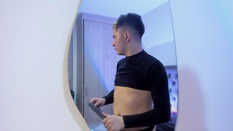 izanros online show from January 23, 1:30 am