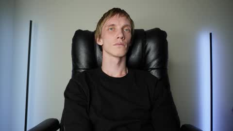 Danny online show from October 14, 4:52 am